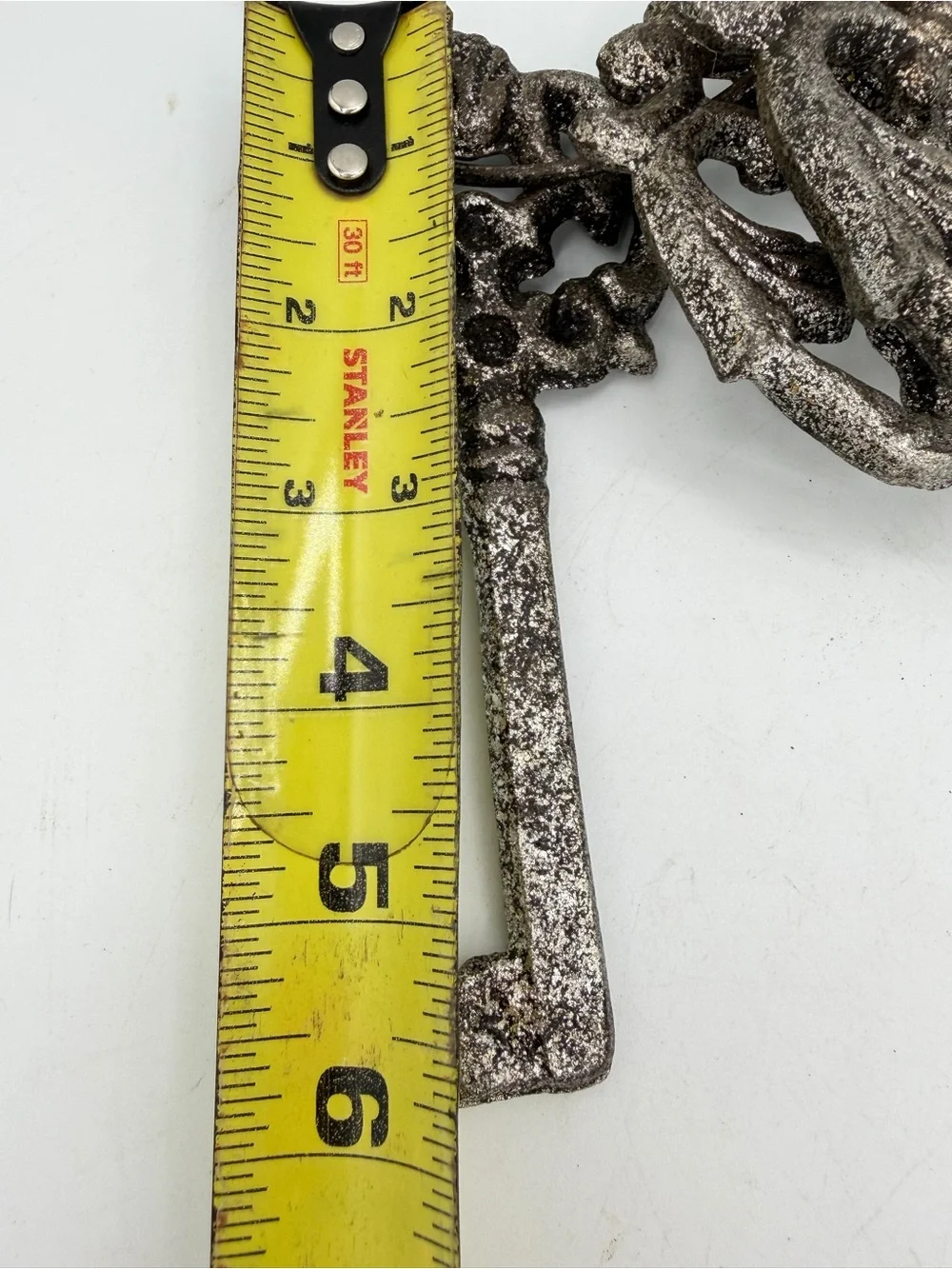 Set of 3 Decorative Skeleton Keys Cast Iron Wall Decor Rustic Farmhouse